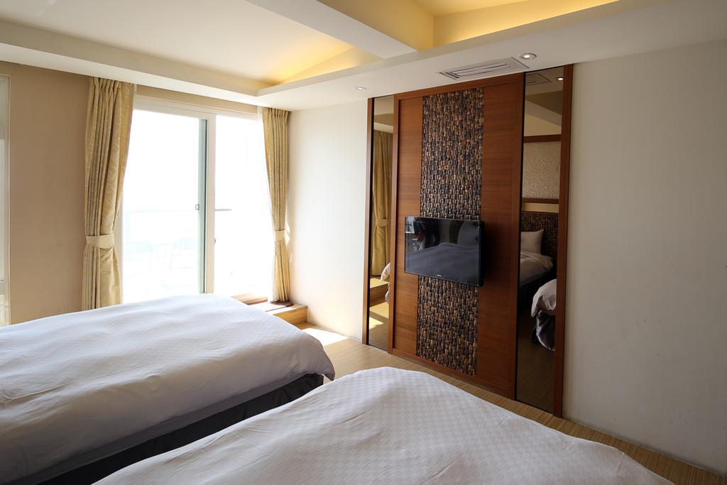 海南島 Bed & Breakfast Cape Eluanbi ภายนอก รูปภาพ